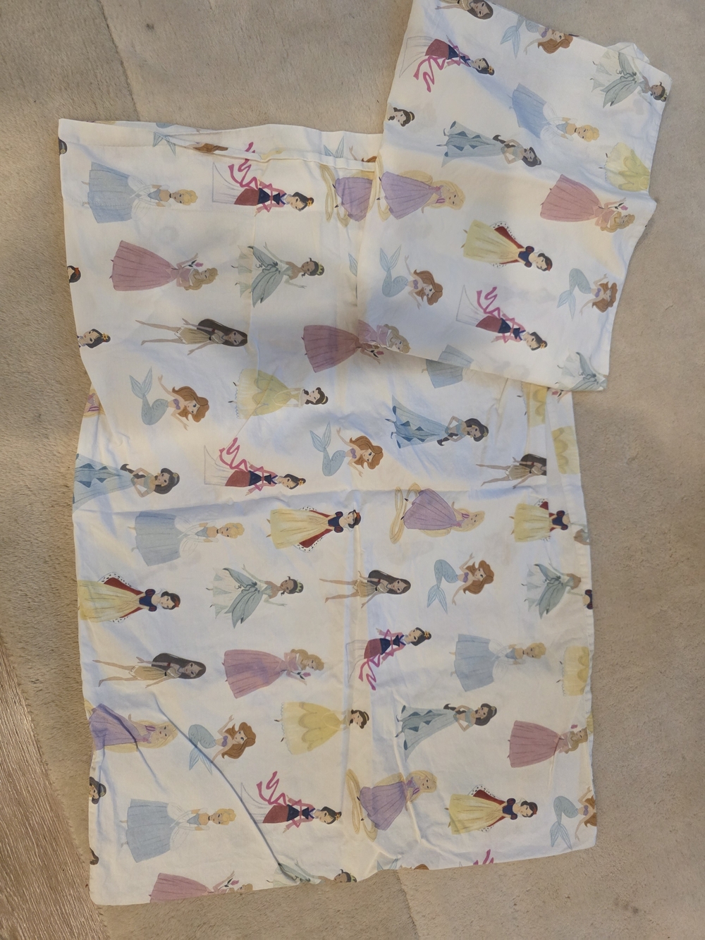 Pottery Barn Kids Disney Princess Print Queen Pillowcases